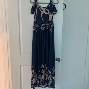 NWOT Chic Me Lind Navy Print Cold Shoulder Dress L